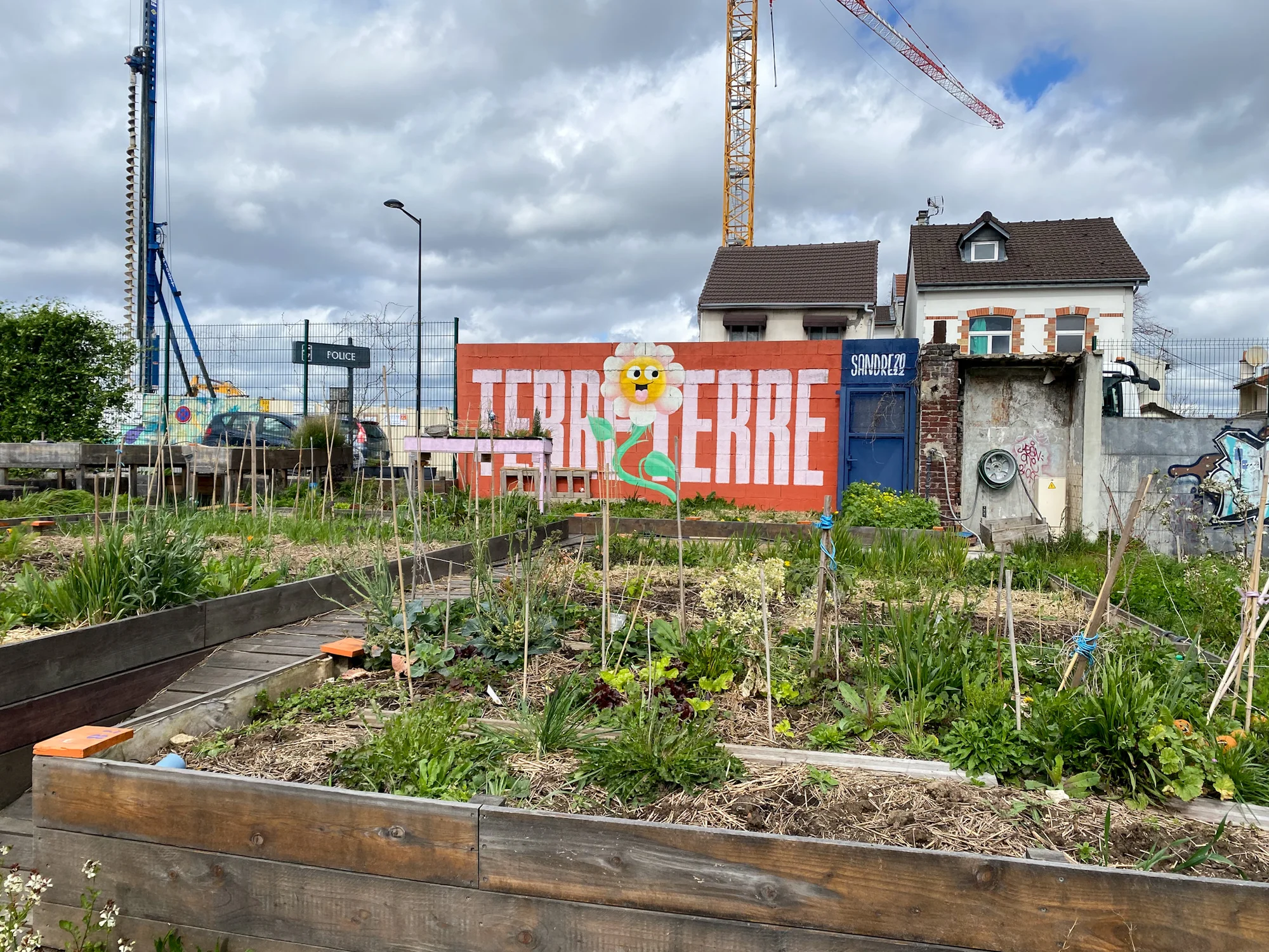 Terre Terre, la ferme urbaine pour les jardiniers en herbe