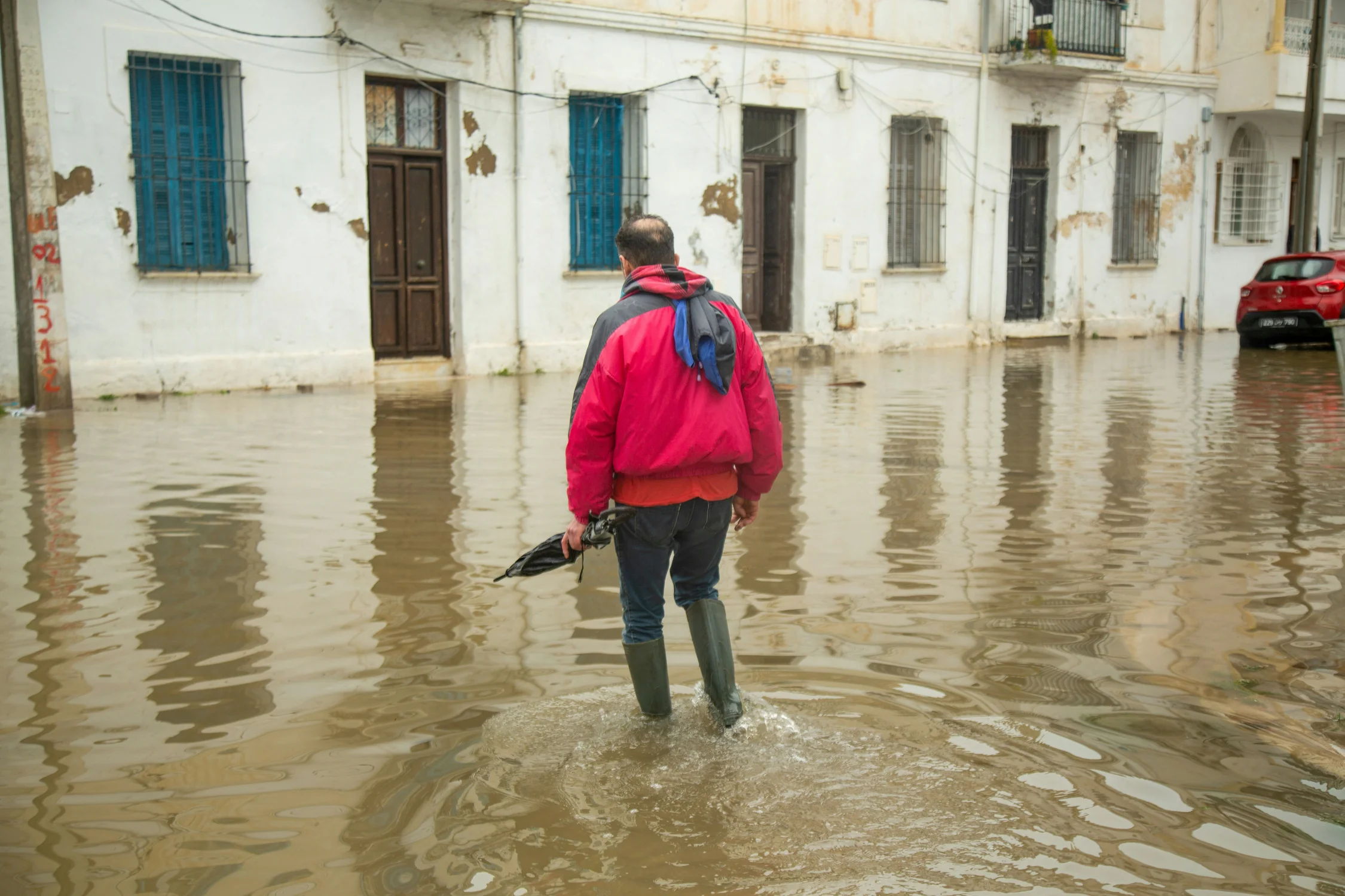 Inondations, comment s’adapter face aux nouvelles vagues ?