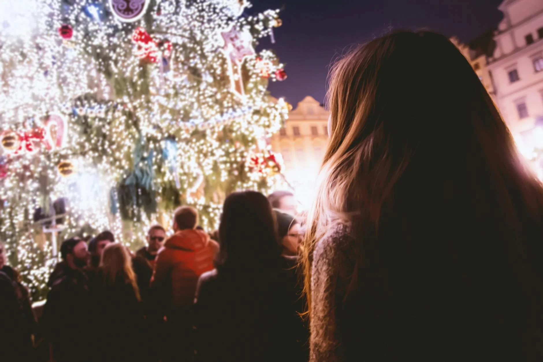 Tour de France des marchés de Noël écolos : Petit Papa Noël, quand tu descendras du ciel, n’oublie pas mes jouets recyclés